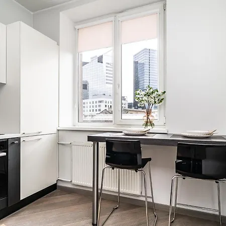 Great Location In The Centre Apartment *